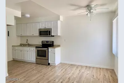 324 E Santa Anita Avenue, Burbank, CA 91502 - Photo 3
