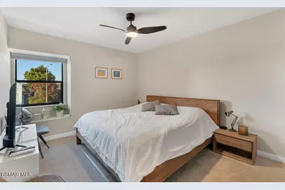32026 Canterhill Place, Westlake Village, CA 91361 - Photo 45