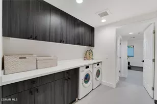 32026 Canterhill Pl, Westlake Village, CA 91361 - Photo 25