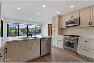 32026 Canterhill Place, Westlake Village, CA 91361 - Photo 7