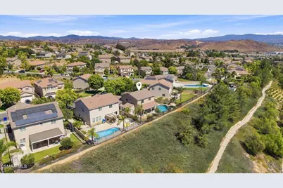 28318 Milbrook Place, Castaic, CA 91384 - Photo 31