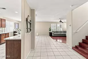 28318 Milbrook Pl, Castaic, CA 91384 - Photo 3