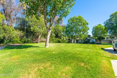 2278 Moss Court, Thousand Oaks, CA 91362 - Photo 23