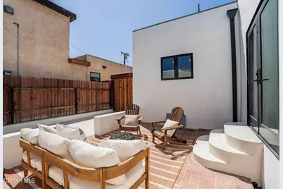115 W Center Street, Ventura, CA 93001 - Photo 23