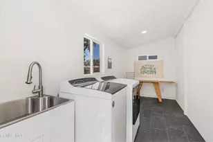 115 W Center St, Ventura, CA 93001 - Photo 23