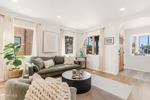 115 W Center St, Ventura, CA 93001 - Photo 9