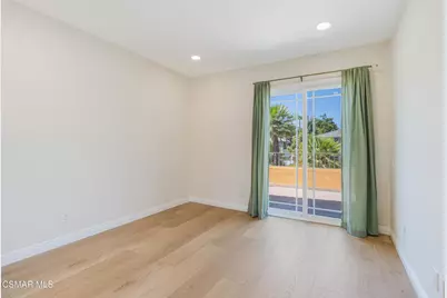 688 Velarde Drive, Thousand Oaks, CA 91360 - Photo 23