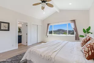 688 Velarde Dr, Thousand Oaks, CA 91360 - Photo 19