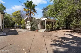 5631 Foothill Dr, Agoura Hills, CA 91301 - Photo 7