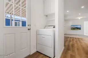 2193 Los Feliz Dr, Thousand Oaks, CA 91362 - Photo 13