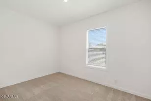 2193 Los Feliz Dr, Thousand Oaks, CA 91362 - Photo 17