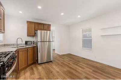 2193 Los Feliz Drive #63, Thousand Oaks, CA 91362 - Photo 11