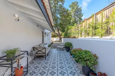 1944 Stonesgate Street, Westlake Village, CA 91361 - Photo 33