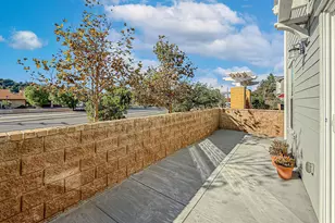 1953 Cottage Dr, Simi Valley, CA 93065 - Photo 31