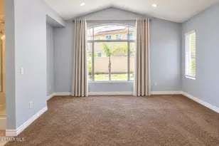 885 Aloe Ln, Simi Valley, CA 93065 - Photo 9