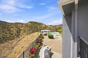 32604 Ridge Top Ln, Castaic, CA 91384 - Photo 43