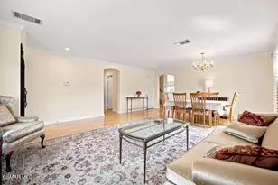 32604 Ridge Top Ln, Castaic, CA 91384 - Photo 13