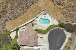 32604 Ridge Top Ln, Castaic, CA 91384 - Photo 73
