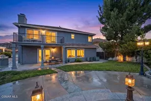 32604 Ridge Top Ln, Castaic, CA 91384 - Photo 3