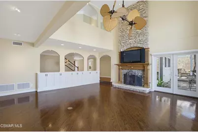 3927 Fairbreeze Circle, Westlake Village, CA 91361 - Photo 9
