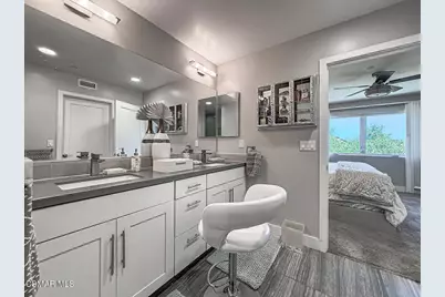 9595 Dennis Way, Simi Valley, CA 91311 - Photo 45