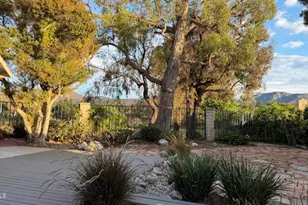 5430 Fieldcrest Dr, Camarillo, CA 93012 - Photo 17