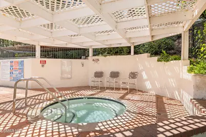 345 Jeremiah Drive #E, Simi Valley, CA 93065 - Photo 21