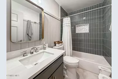 2896 Wanda Avenue, Simi Valley, CA 93065 - Photo 25