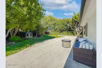 2896 Wanda Avenue, Simi Valley, CA 93065 - Photo 47