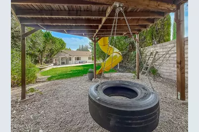 2896 Wanda Avenue, Simi Valley, CA 93065 - Photo 53