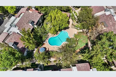 21901 W Burbank Boulevard #181, Woodland Hills, CA 91367 - Photo 7