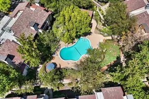 21901 W Burbank Blvd, Woodland Hills, CA 91367 - Photo 7