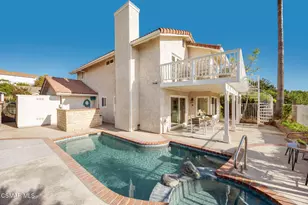 27667 Taryn Dr, Saugus, CA 91350 - Photo 25