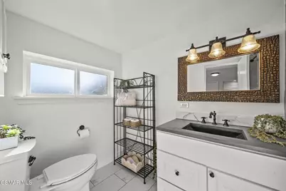 2375 Laguna Circle Drive, Agoura Hills, CA 91301 - Photo 23