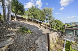 2375 Laguna Cir Dr, Agoura Hills, CA 91301 - Photo 41