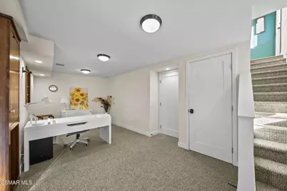 2375 Laguna Circle Drive, Agoura Hills, CA 91301 - Photo 25