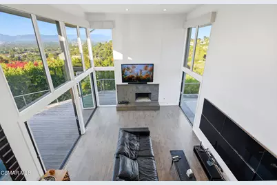 4622 Charmion Lane, Encino, CA 91316 - Photo 11