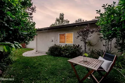 1124 Bright Glen Circle, Westlake Village, CA 91361 - Photo 25