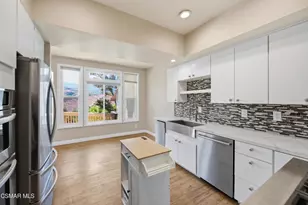 32150 Canyon Ridge Dr, Westlake Village, CA 91361 - Photo 11
