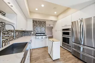 32150 Canyon Ridge Dr, Westlake Village, CA 91361 - Photo 13