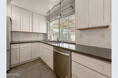 22671 Barcotta Drive, Saugus, CA 91350 - Photo 13
