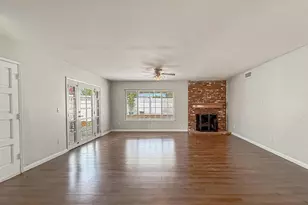 22671 Barcotta Dr, Saugus, CA 91350 - Photo 7
