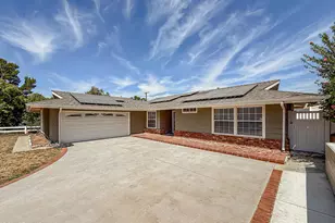 22671 Barcotta Dr, Saugus, CA 91350 - Photo 3
