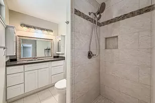 22671 Barcotta Dr, Saugus, CA 91350 - Photo 29
