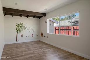 5736 Le Sage Ave, Woodland Hills, CA 91367 - Photo 21