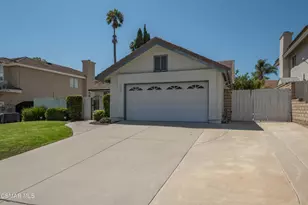 6075 Fremont Cir, Camarillo, CA 93012 - Photo 3
