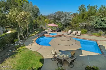 115 Los Padres Drive, Thousand Oaks, CA 91361 - Photo 3