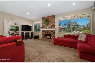 115 Los Padres Drive, Thousand Oaks, CA 91361 - Photo 15