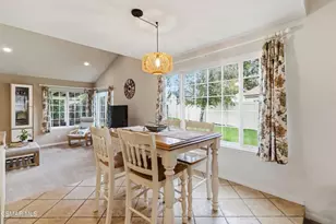 59 E Bonita Dr, Simi Valley, CA 93065 - Photo 11