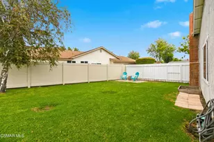 59 E Bonita Dr, Simi Valley, CA 93065 - Photo 33